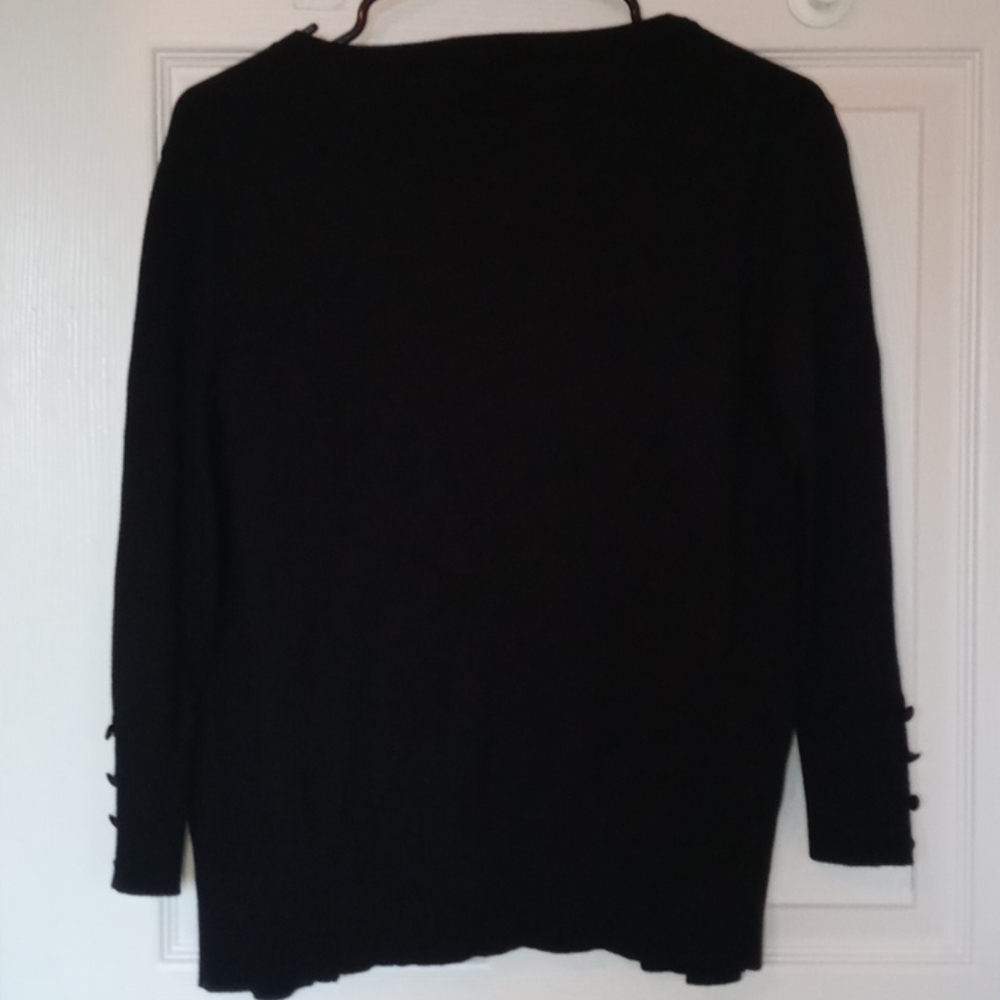 Cardigan - Picture 2 of 4